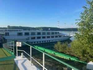 Consiliul Județean Ialomița susține dezvoltarea turismului fluvial la Stelnica!
