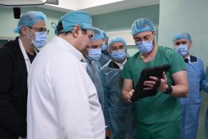 Primul RMN mobil din țară, operațional la Iași: investigații imagistice direct &icirc;n sala de operație