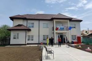 CJ Iași va sprijini financiar și anul acesta fucționarea a 15 centre de zi din județ
