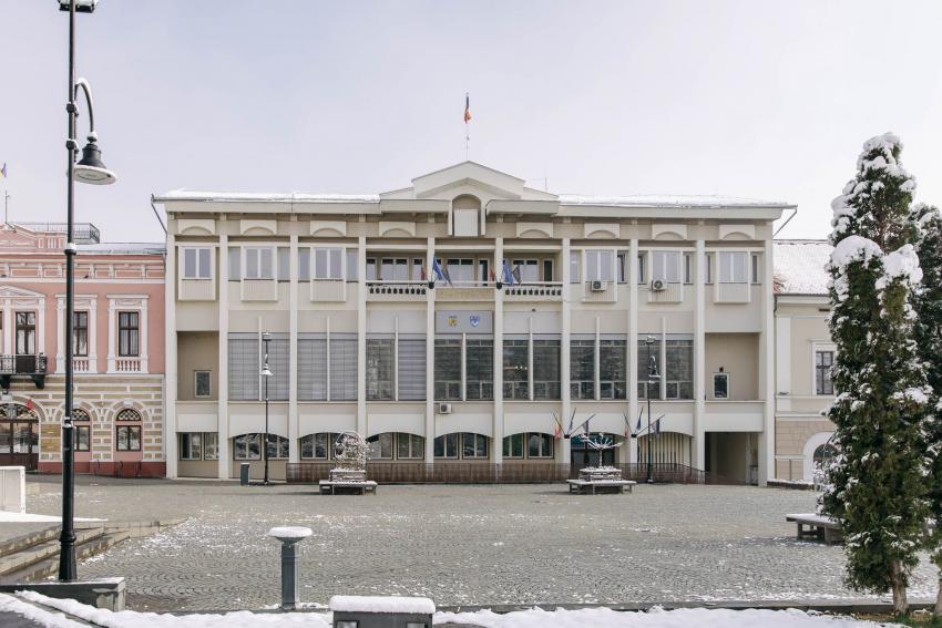 În Covasna se continuă procesul de reorganizare instituțională