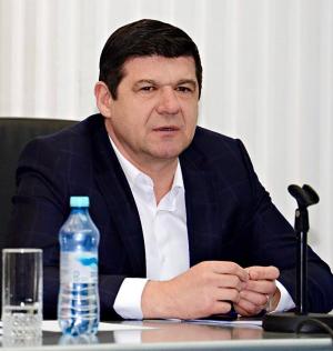Speranță pentru pacienții cu Parkinson. Costel Fotea: La Spitalul Județean Galați se face tratament multimodal inovativ