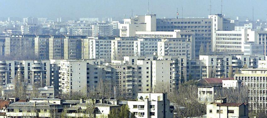 Compania Termoenergetica anunță că sute de blocuri din Capitală vor rămâne fără apă caldă și căldură