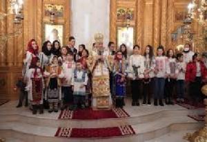 Daruri pentru copiii defavorizați la hramul Catedralei &bdquo;Nașterea Domnului&rdquo;, din Brăila