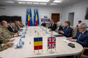 Consultări româno-britanice în domeniul apărării: accent pe cooperarea strategică, sprijinul pentru Ucraina și securitatea la Marea Neagră