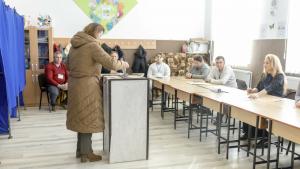 17 candidați intră &icirc;n cursa pentru Capitală: cine apare primul și cine &icirc;ncheie lista