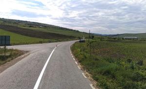 Sute de km de noi marcaje rutiere în Cluj