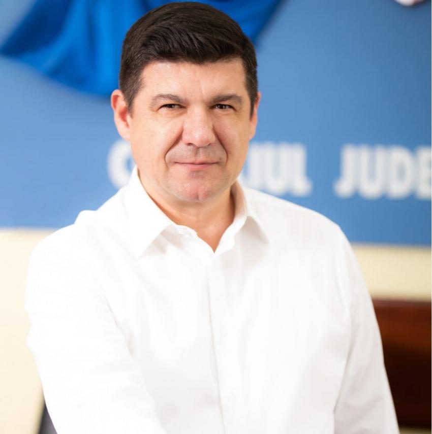 Încă un pas important pentru medicina gălățeană. Costel Fotea: Echipament medical în valoare de 1,5 milioane de lei pentru chirurgie toracică