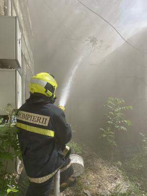 Pompierii au avut mii de intervenții în minivacanța de 1 Mai