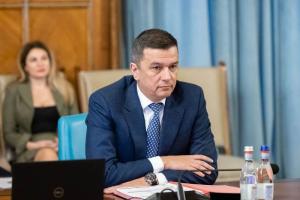 A fost semnat contractul pentru un tronson al Drumului Expres Craiova – Piteşti. Valoarea lucrării este de 439 milioane euro