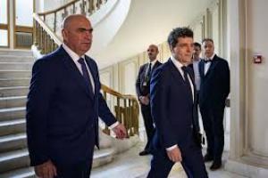 Sondaj Avangarde. Nicușor Dan și Ilie Bolojan sunt cei mai de încredere politicieni români