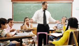 Cadrele didactice preuniversitare vor fi obligate să &icirc;ntocmească portofolii profesionale din anul școlar 2026&ndash;2027