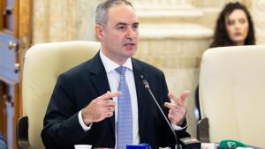 Nazare: Menținerea disciplinei fiscale este esențială pentru perspectiva ratingului Rom&acirc;niei
