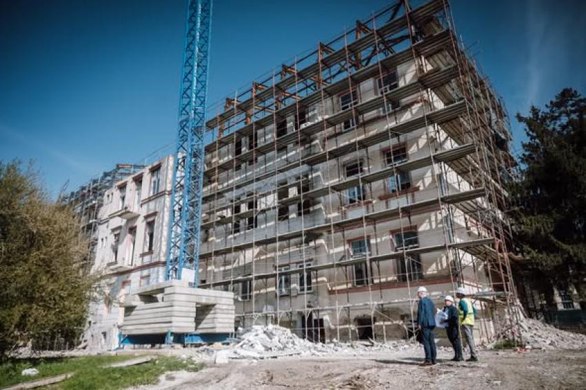 Reconstruim complet Clinica de Pneumologie