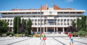 Clădiri publice din Miercurea Ciuc devin șantiere în august